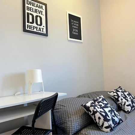 Stary Chrobrego Pok 6 Apartment Gdansk Bagian luar foto